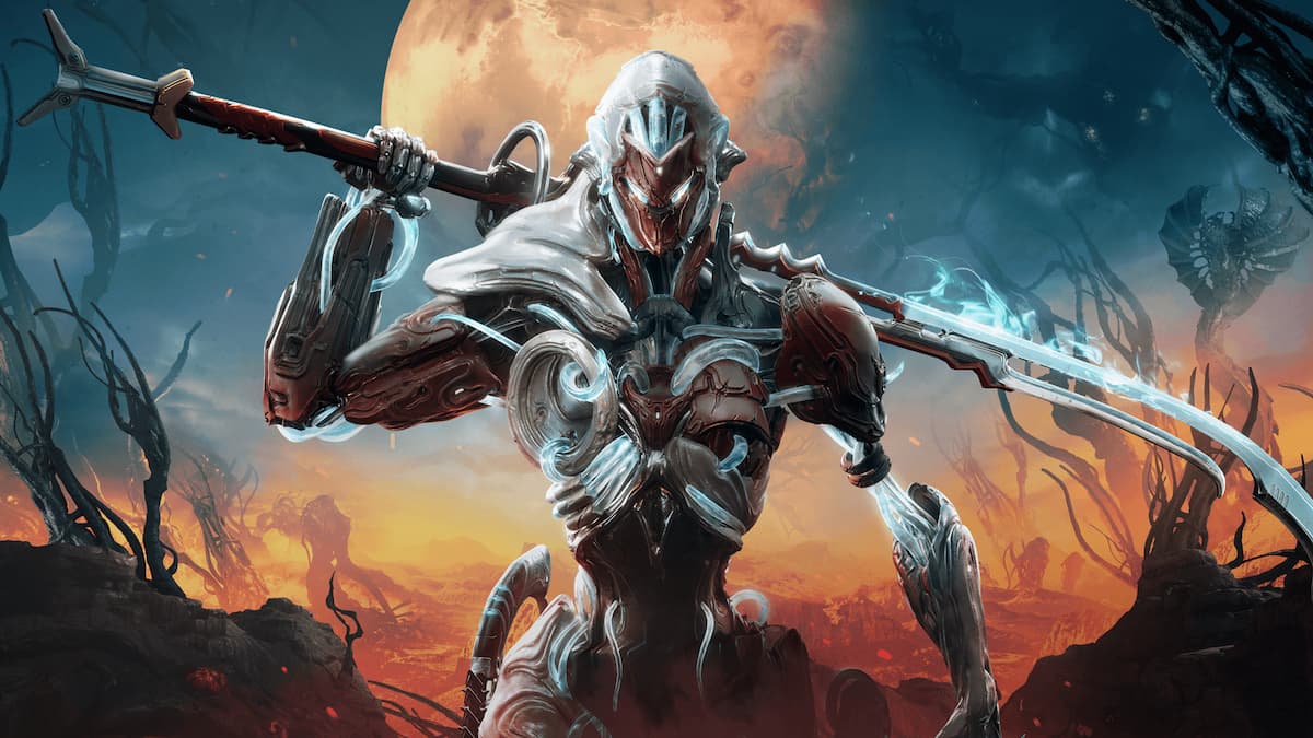 Warframe-with-spear