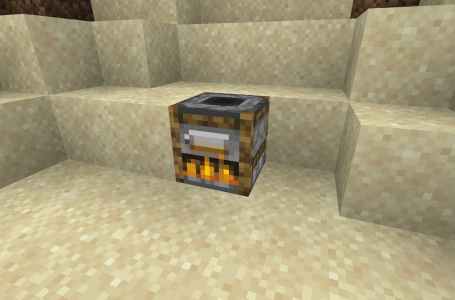  How to make and use a Smoker in Minecraft 