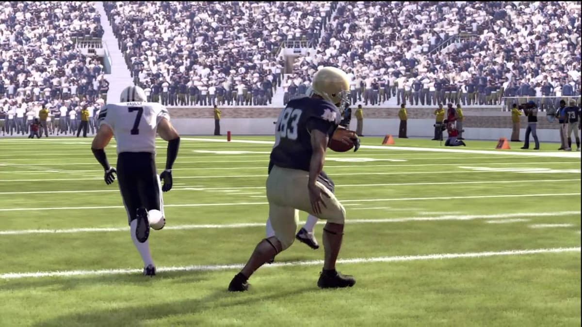  Notre Dame athletics director states school’s name, logo not  in EA Sports College Football 