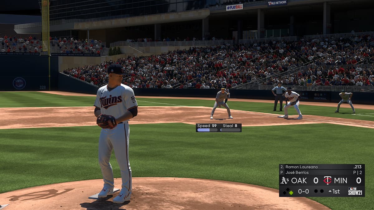  How to pickoff a runner in MLB The Show 21 